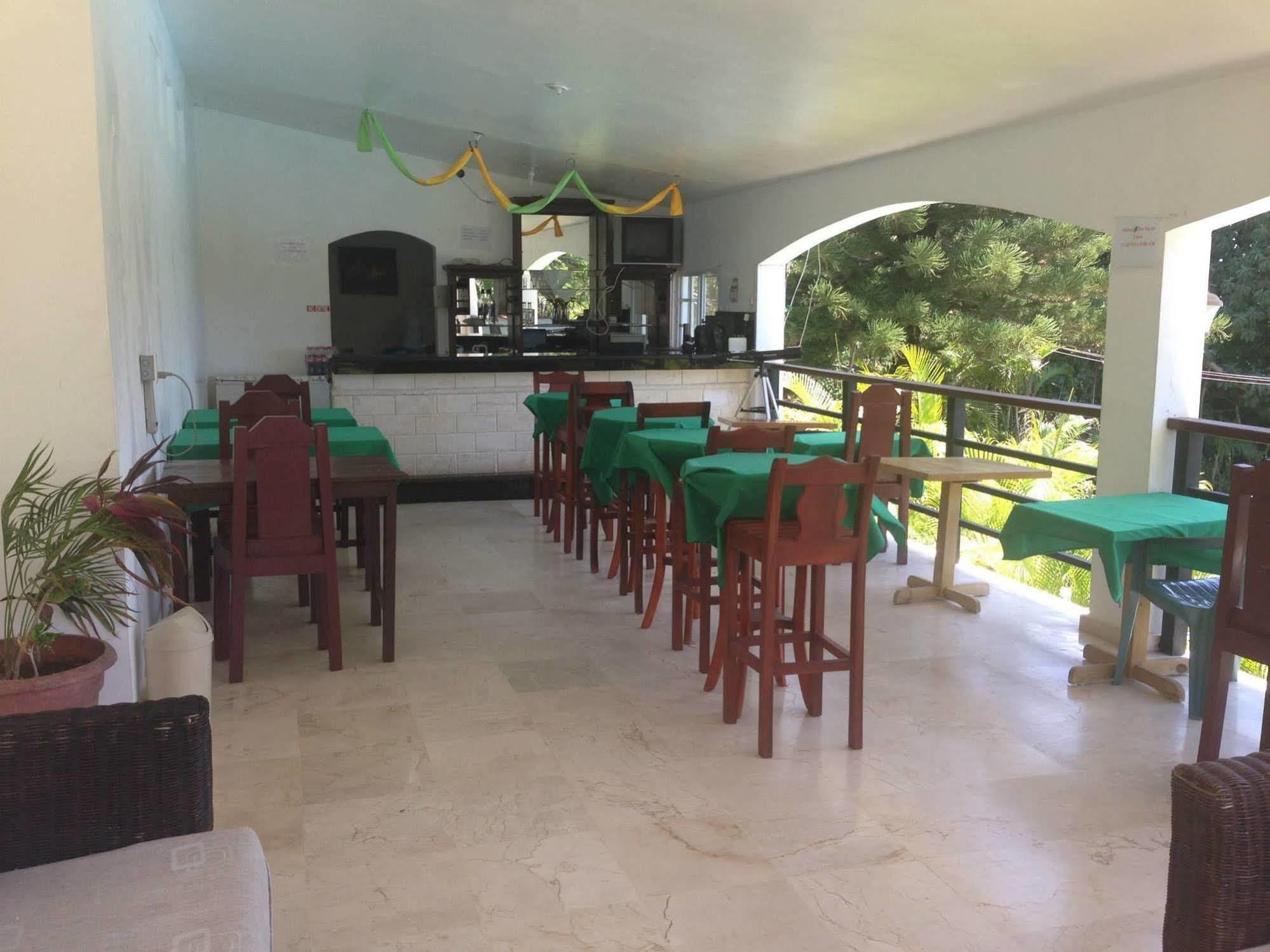 Sosua Sunset Hotel ภายนอก รูปภาพ